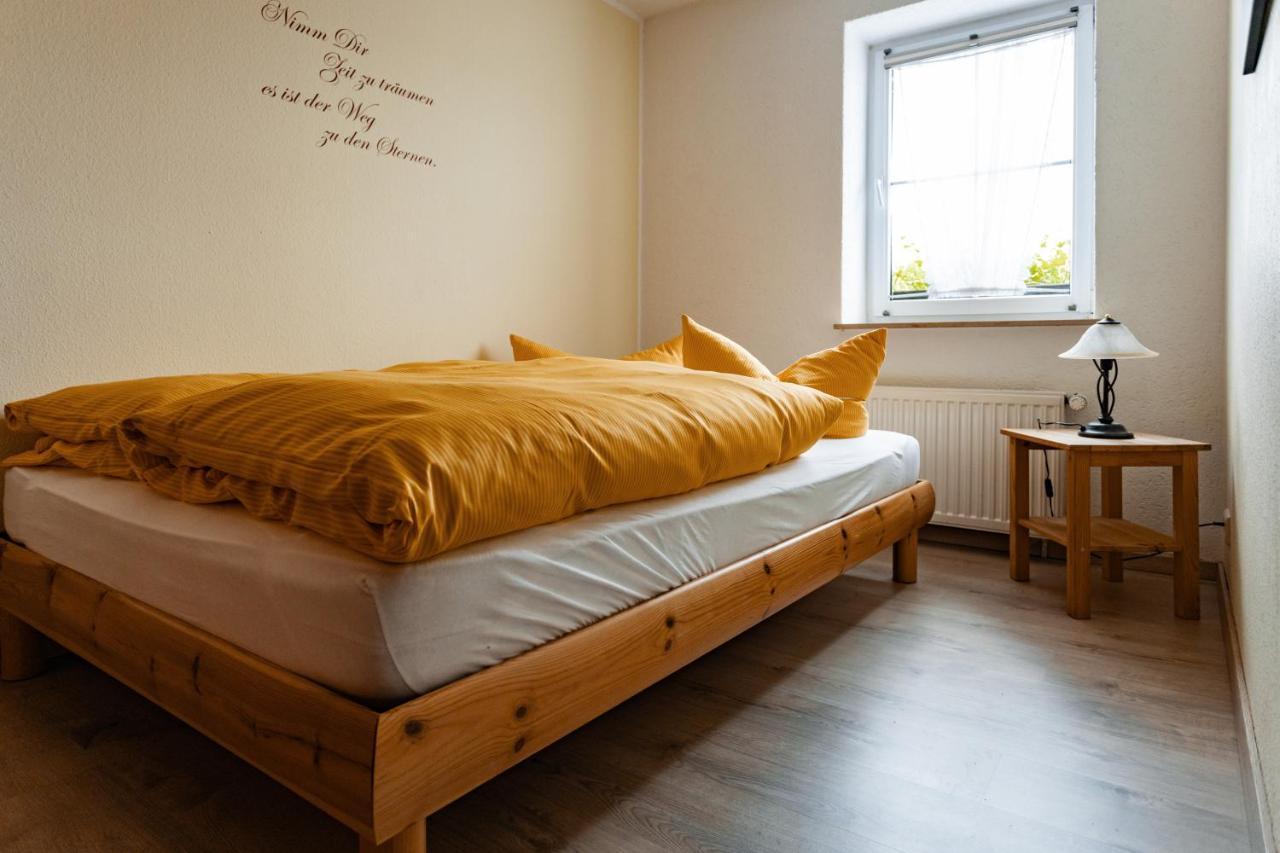 Weingut Schuh - Pension Zur Bosel Coswig  Bagian luar foto
